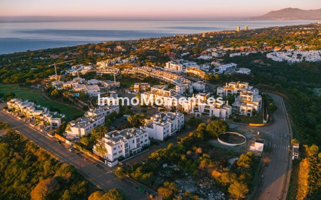 Resale - Apartment - Marbella - Cabopino
