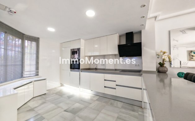 Resale - Townhouse - Marbella - Cabopino