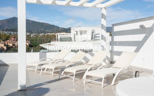 Resale - Apartment - Estepona - Estepona Centro