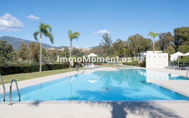 Resale - Apartment - Estepona - Estepona Centro