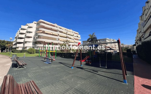 Resale - Apartment - Marbella - Guadalmina Alta