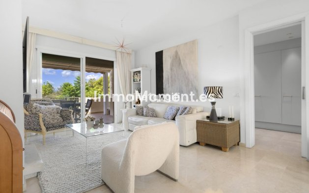 Resale - Apartment - Marbella - Cabopino