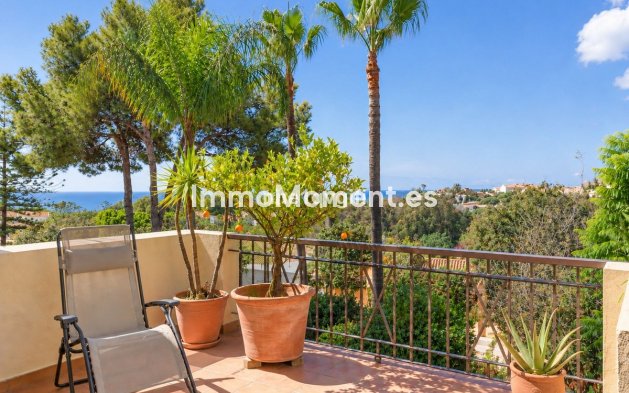 Resale - Apartment - Marbella - Cabopino