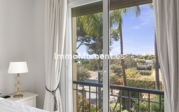 Resale - Apartment - Marbella - Cabopino