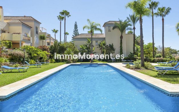 Resale - Apartment - Marbella - Cabopino