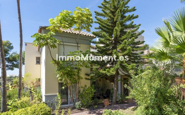Resale - Apartment - Marbella - Cabopino