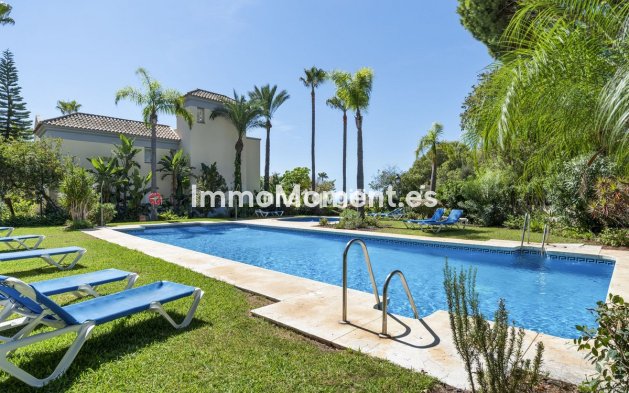 Resale - Apartment - Marbella - Cabopino