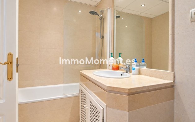 Resale - Apartment - Marbella - Cabopino