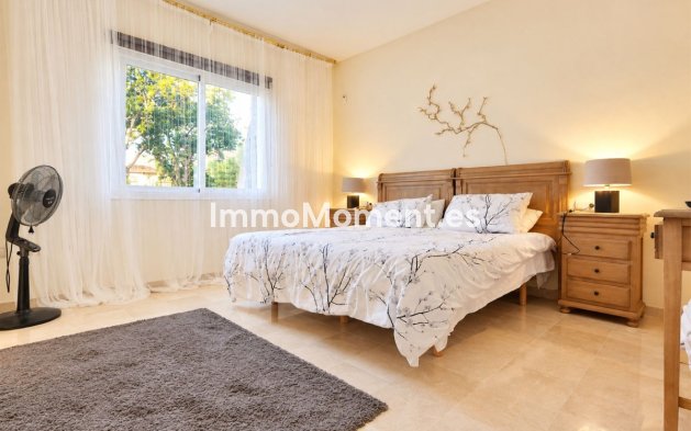 Resale - Apartment - Marbella - Cabopino