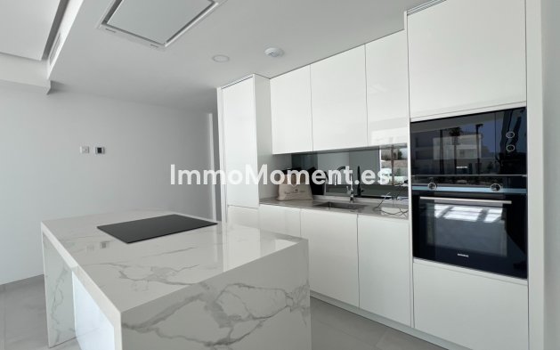 Resale - Apartment - Mijas Costa - La Cala de Mijas