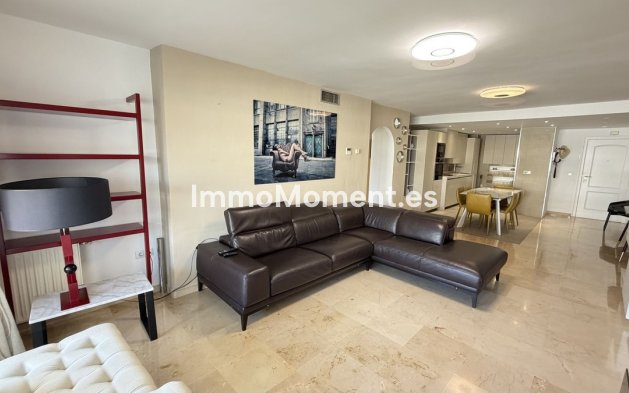 Resale - Apartment - Marbella - Guadalmina Alta