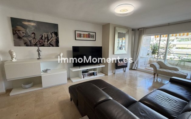 Resale - Apartment - Marbella - Guadalmina Alta