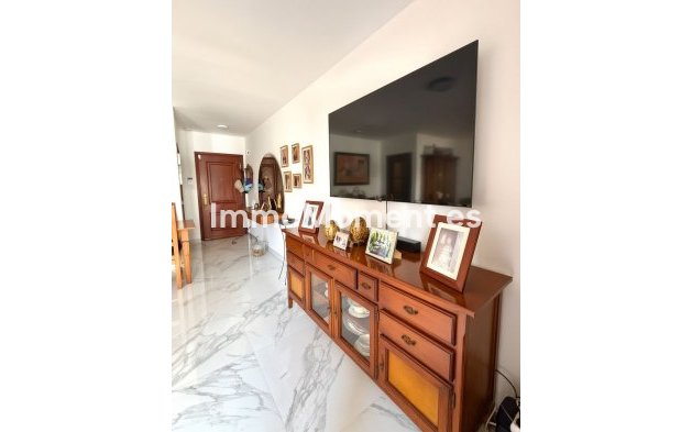 Bestaande woning - Appartement - Estepona  - Cancelada