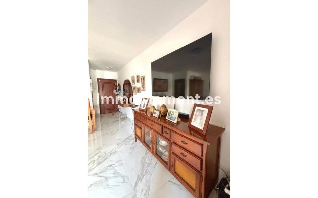 Bestaande woning - Appartement - Estepona  - Cancelada