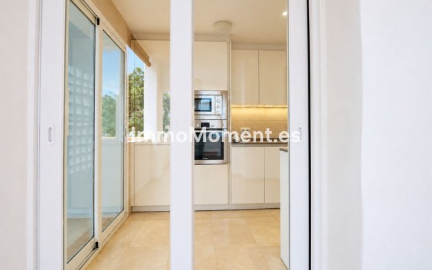 Reventa - Apartamento - Marbella - La Mairena