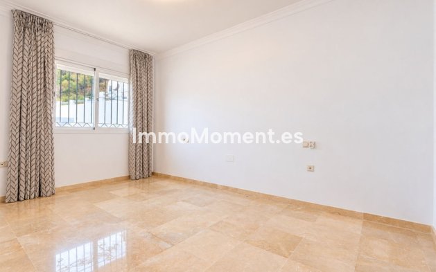 Reventa - Apartamento - Marbella - La Mairena