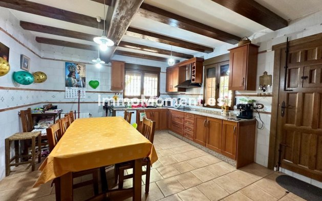 Bestaande woning - Vrijstaande villa - Yecla - Yecla Centro