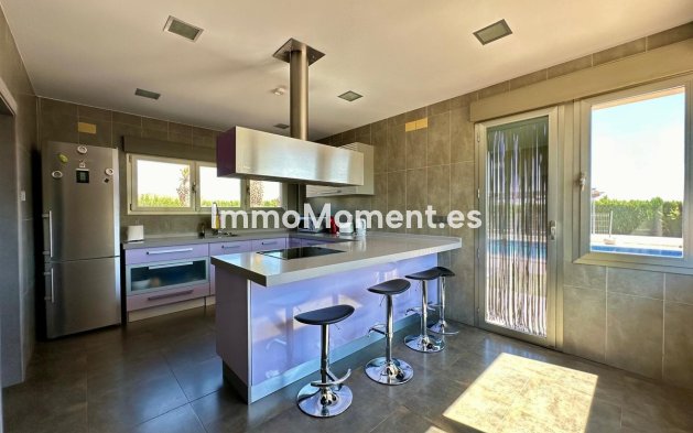 Resale - Detached villa - Yecla - Yecla Centro