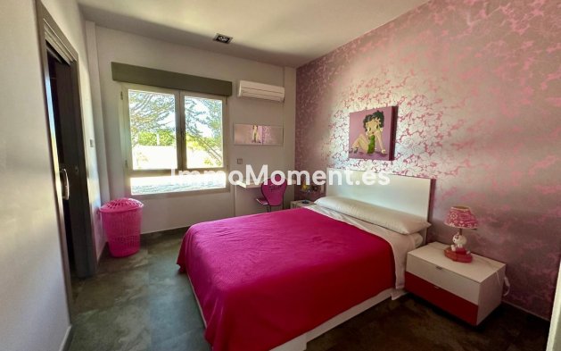 Resale - Detached villa - Yecla - Yecla Centro