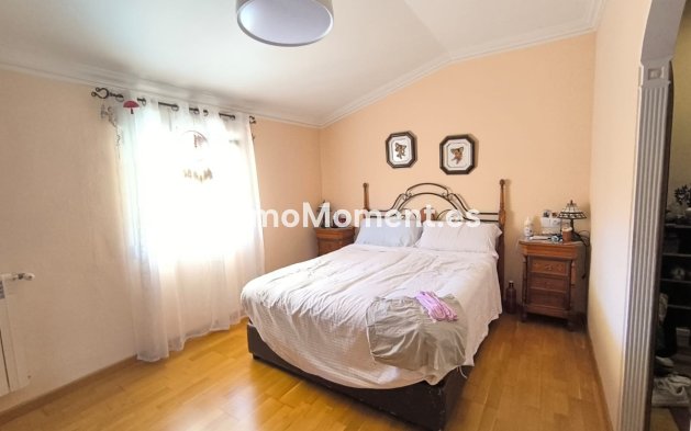 Resale - Detached villa - Yecla - Yecla Centro