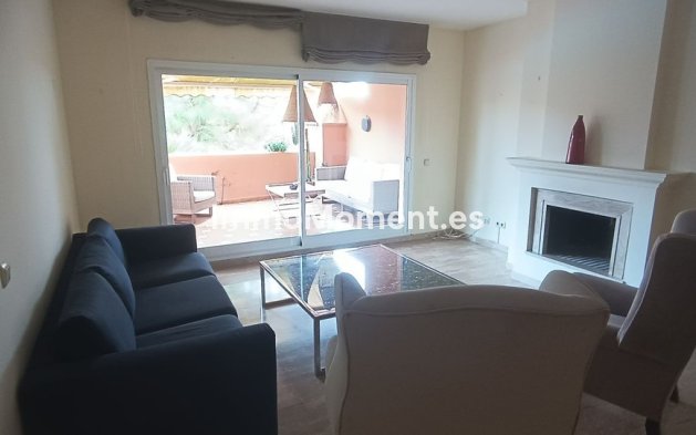 Resale - Apartment - Marbella - Guadalmina Baja