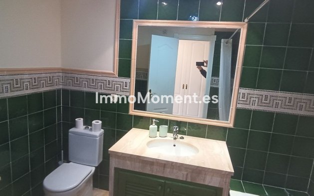 Resale - Apartment - Marbella - Guadalmina Baja
