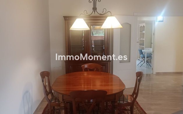 Resale - Apartment - Marbella - Guadalmina Baja