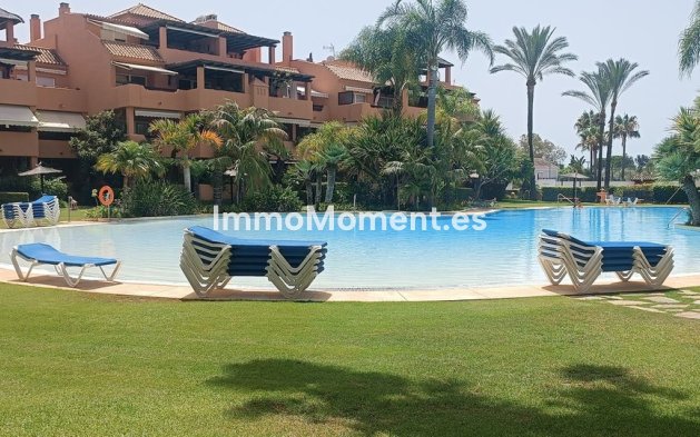 Resale - Apartment - Marbella - Guadalmina Baja