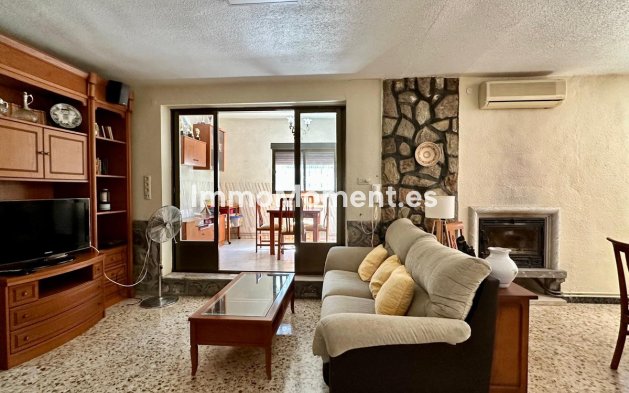 Resale - Detached villa - Yecla - Yecla Centro