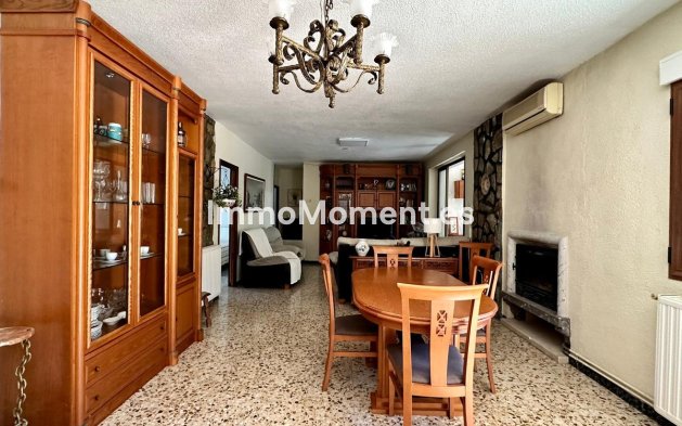 Resale - Detached villa - Yecla - Yecla Centro