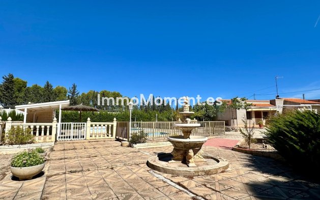 Resale - Detached villa - Yecla - Yecla Centro
