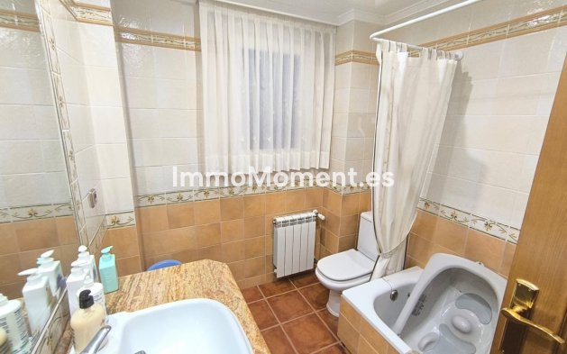 Resale - Detached villa - Yecla - Yecla Centro