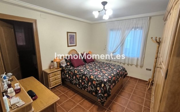 Resale - Detached villa - Yecla - Yecla Centro