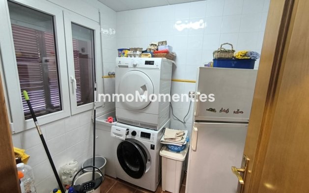 Resale - Detached villa - Yecla - Yecla Centro