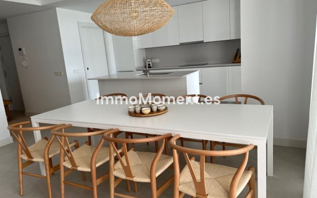 Short Term Rentals - Apartment - Estepona