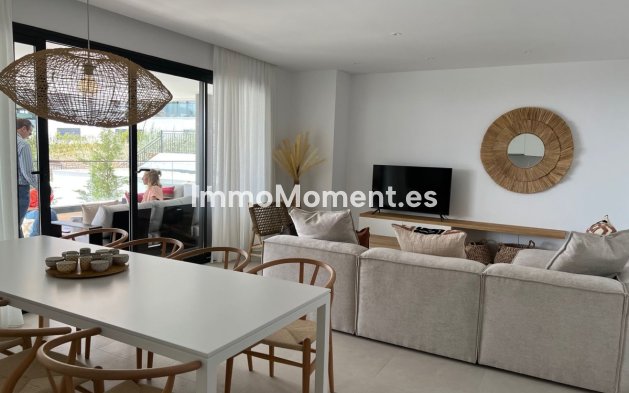 Short Term Rentals - Apartment - Estepona