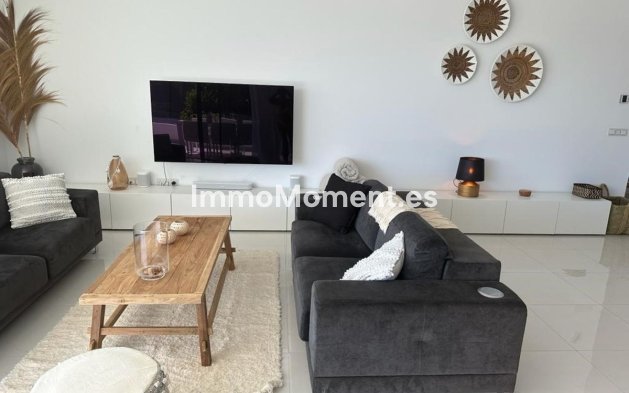 Kurzzeitvermietung - Wohnung - Estepona  - Atalaya