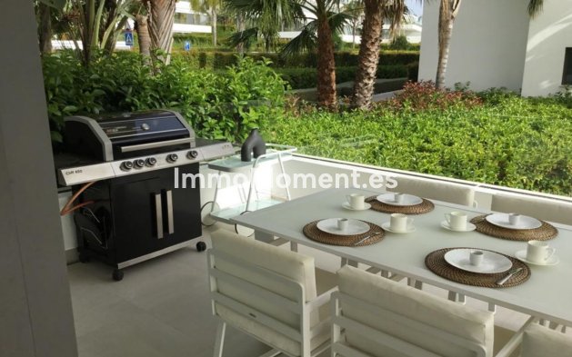 Kurzzeitvermietung - Wohnung - Estepona  - Atalaya
