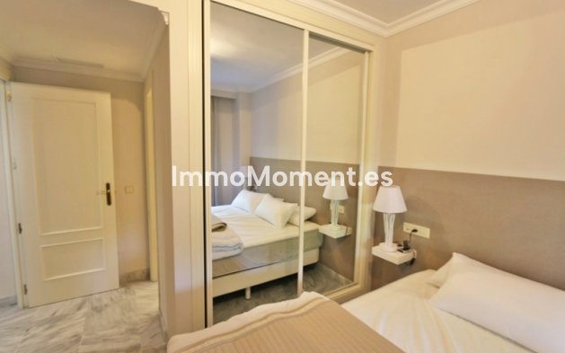Short Term Rentals - Apartment - Marbella - Nueva Andalucía