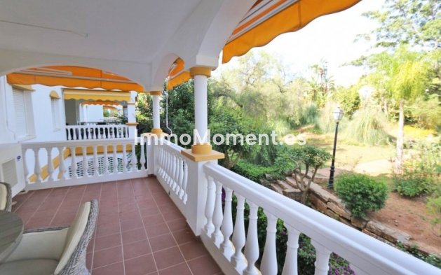 Short Term Rentals - Apartment - Marbella - Nueva Andalucía