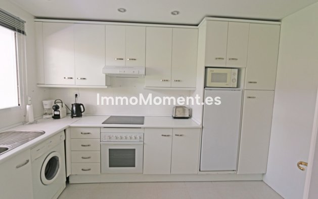 Location de courte durée - Maison mitoyenne - Marbella - Nueva Andalucía