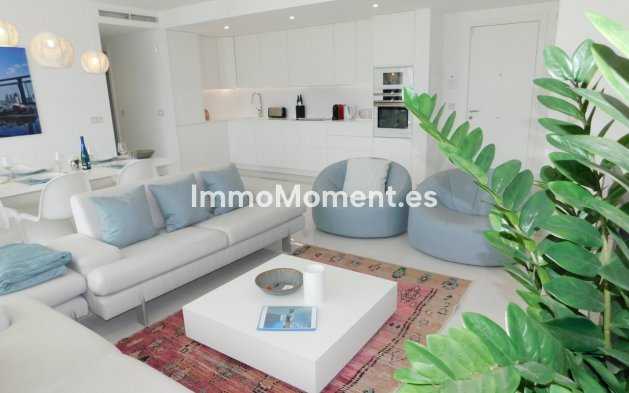 Kurzzeitvermietung - Wohnung - Estepona  - Atalaya