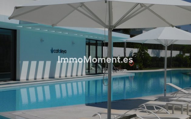 Kurzzeitvermietung - Wohnung - Estepona  - Atalaya