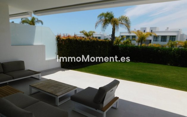 Kurzzeitvermietung - Wohnung - Estepona  - Atalaya
