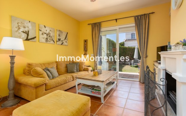 Location de courte durée - Maison jumelée - Marbella - Nueva Andalucía