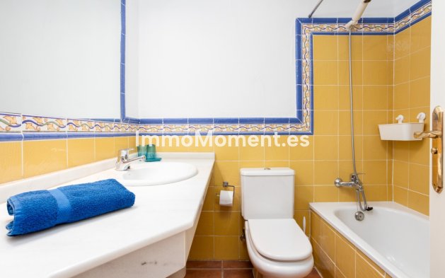 Location de courte durée - Maison jumelée - Marbella - Nueva Andalucía