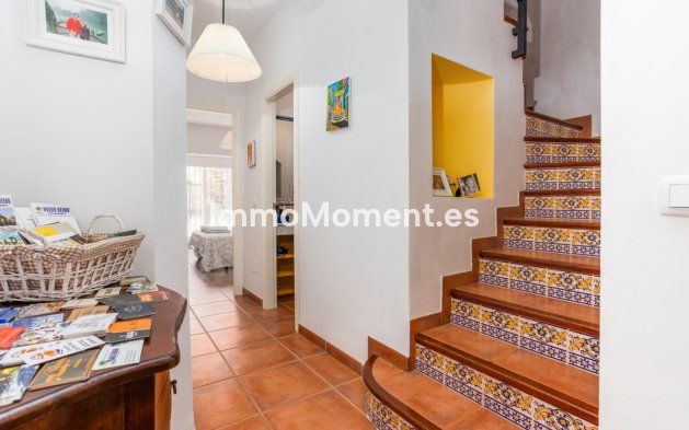 Location de courte durée - Maison jumelée - Marbella - Nueva Andalucía