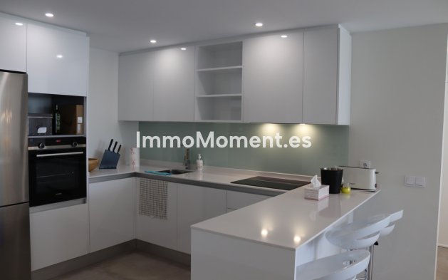 Location de courte durée - Penthouse - Estepona  - Cancelada