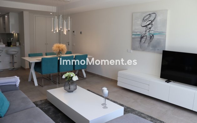 Location de courte durée - Penthouse - Estepona  - Cancelada