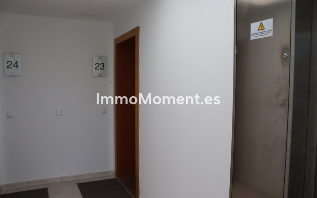 Location de courte durée - Penthouse - Estepona  - Cancelada